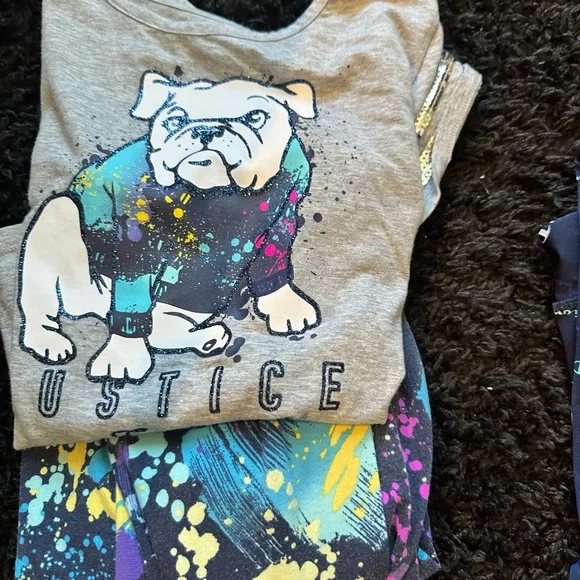 10/12 - Picture 1 of 1